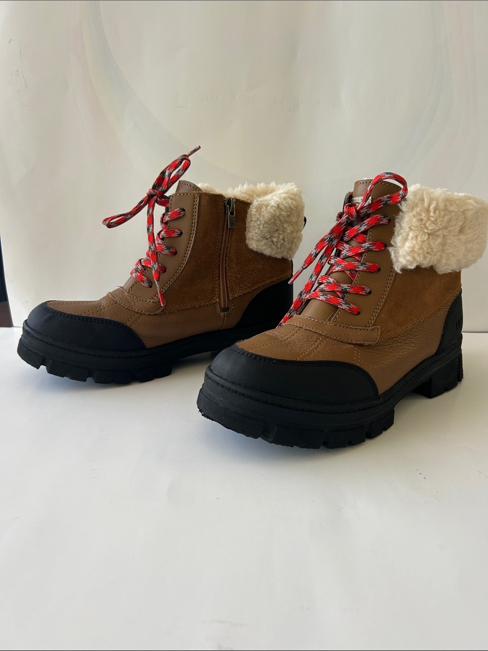 KIDS' ASHTON ADDIE BOOT
NWOT - Picture 2 of 6